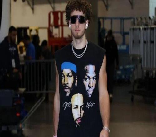 28+20！XJBD申京造反了，賽場打阿杜