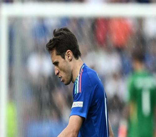 意媒：基耶薩可能冬窗回意甲，國米和米蘭都在密切關注