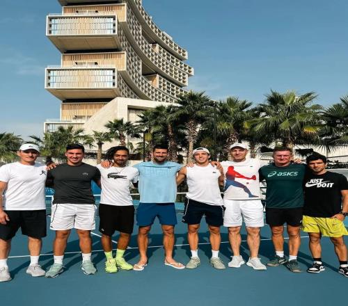 德約遭兩大網(wǎng)壇名流質(zhì)疑：一個說大滿貫25冠無望一個稱TOP10難保