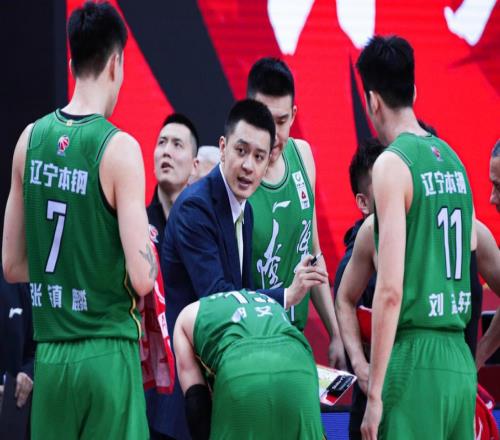 辽宁男篮超市开张送走张镇麟后,付豪也被摆上货架,场均11+5