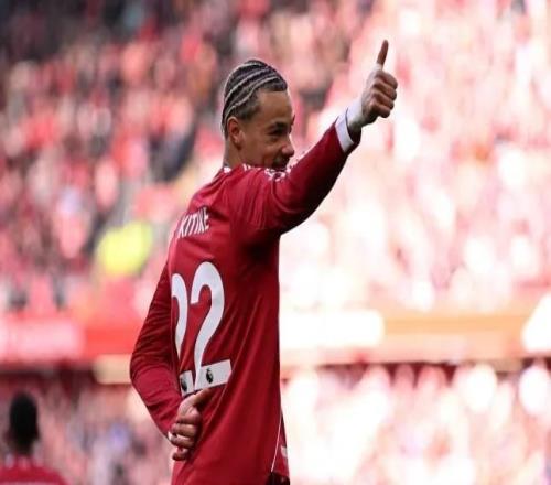 哈格裏夫斯：埃基蒂克有望成為頂級中鋒，紅軍能獲得歐冠資格