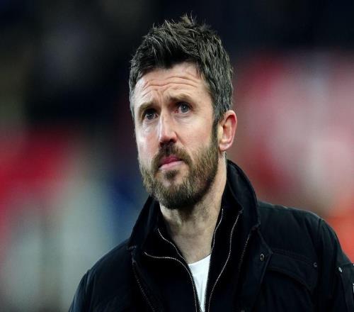 曼聯正認真考慮任命“世界最佳主帥之一”，卡裏克僅是臨時執教！