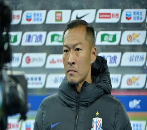 申花锁定本土最强中场！吴曦36岁再踢1年，退出国足专注申花