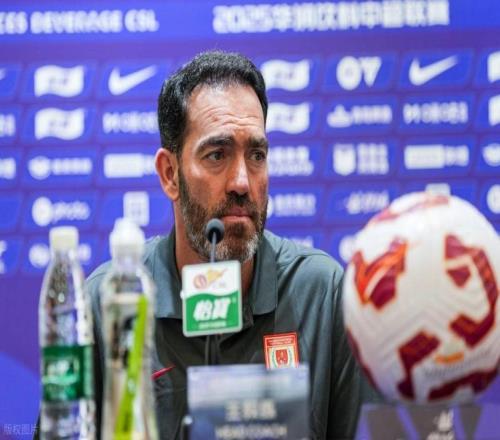中超降級(jí)隊(duì)巨變！葡萄牙名帥執(zhí)教僅半年便下課43歲名宿接任+重建