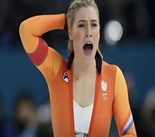 奧運冠軍“拉拉鏈露胸”，讓耐克繃不住了！