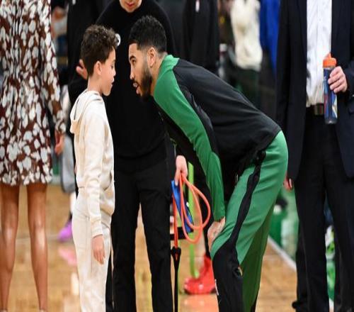 與Deuce父子同臺塔圖姆：我可以再打十年能實現(xiàn)就太棒了