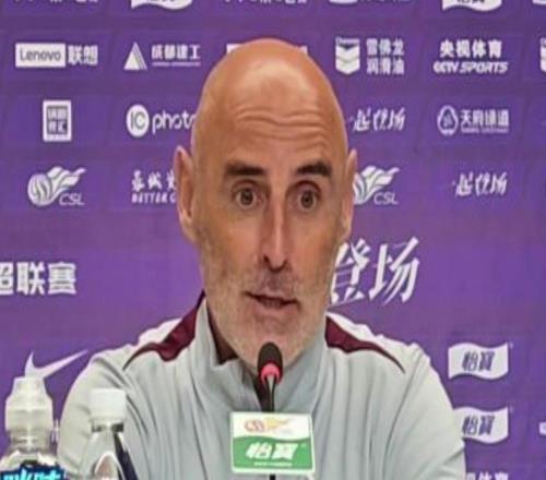 沪媒:穆斯卡特与海港的合同年底到期,双方续约谈判陷入停滞