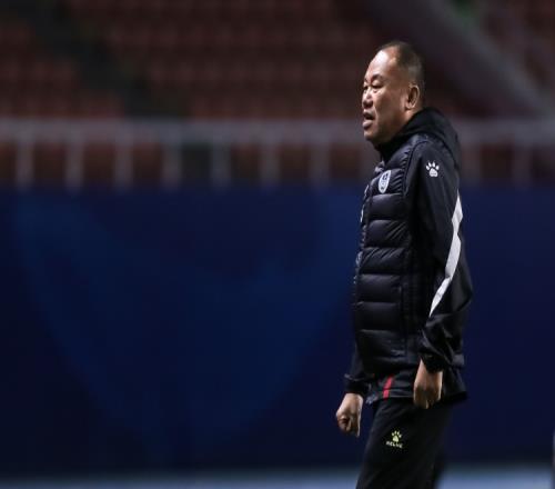 主教练张军:很多球员本赛季第一次比赛我们和中超球队还有差距