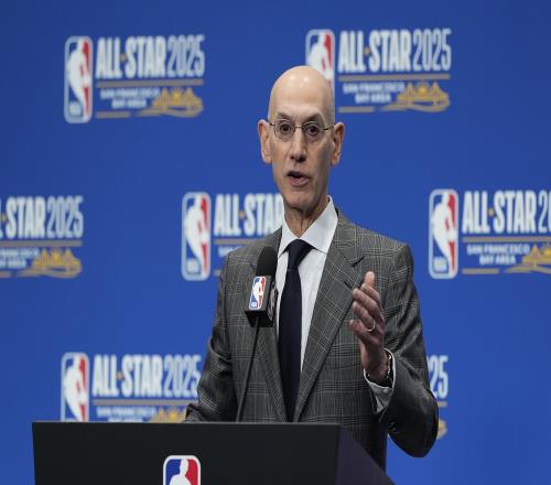 萧华:NBA扩张并非必然这在某种程度上是出售联盟的股权