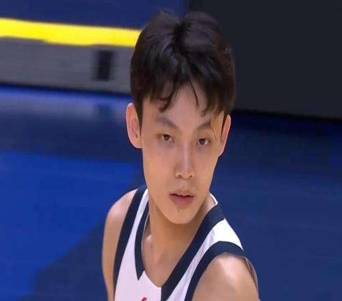 17+6！20+4！曾被嘲笑打不了CBA，如今成廣東真核，偏偏你最爭氣