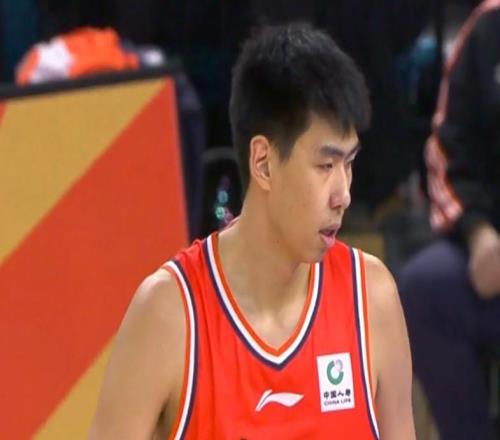 CBA杯：廣東大勝?gòu)V州奎因29+6+7+5+6三分薩姆納首秀傷退