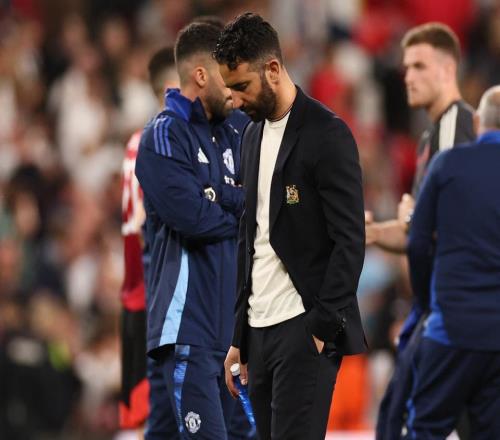 唏嘘曼联近13年换10位主帅仍动荡！为解雇6人花6400万镑解约金