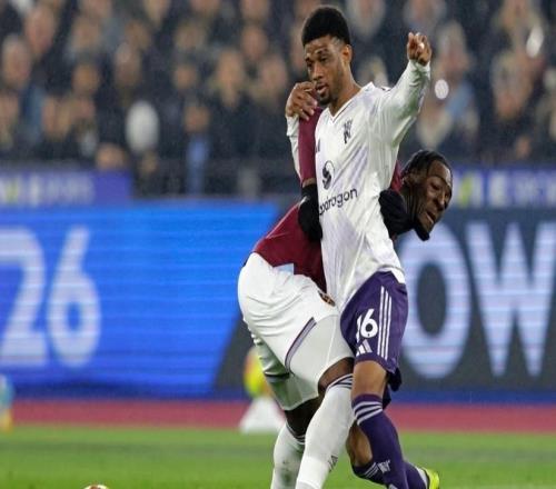 一定是特別的緣分，爭四對手曼聯和切爾西四連勝後都戰平弱旅