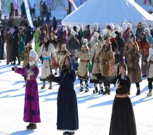 第二十一屆內(nèi)蒙古冰雪那達(dá)慕啟幕！雪原盛宴燃動(dòng)冰原狂歡