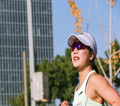 上海馬拉松的破三女跑者們