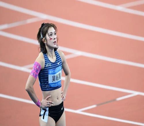 賽后，吳艷妮哭了
