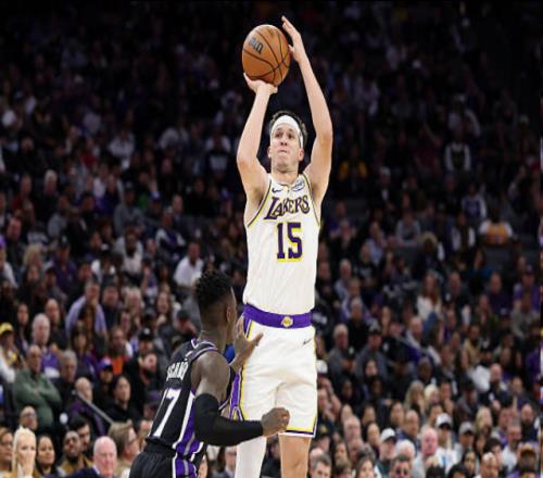 里夫斯轰51分创11大神迹:比肩科比詹姆斯+一数据成NBA历史第一