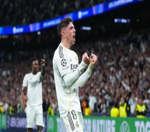 歐冠對陣曼城上演帽子戲法，巴爾韋德成曆史第五人