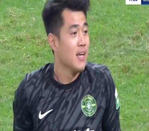 海港夢幻開局!劉浩帆烏龍送禮,單季第5球,浙江創中超尷尬紀錄