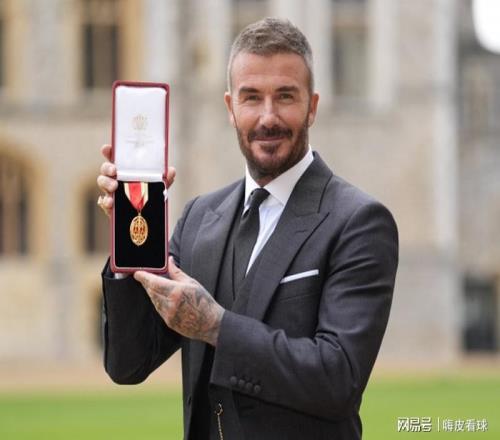 英超兩場強強對話，曼聯重演冠軍對決，曼城利物浦力爭完美一周