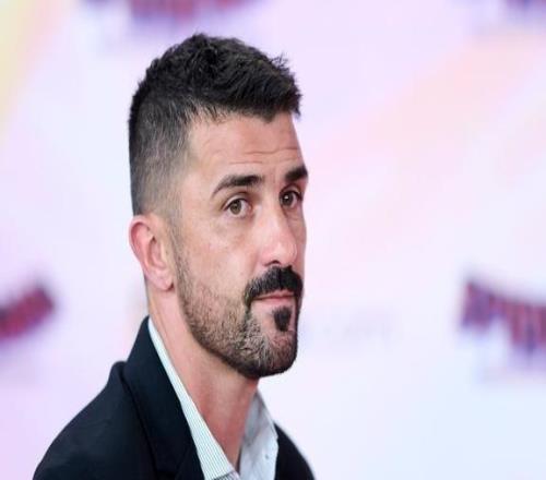 比利亞退役後去哪了化身足壇霸道總裁，建立商業帝國