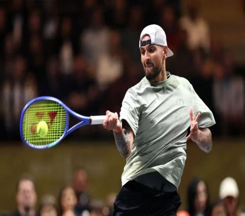 薩巴倫卡輸?shù)簟靶詣e大戰(zhàn)”，賽后：我想復(fù)仇！