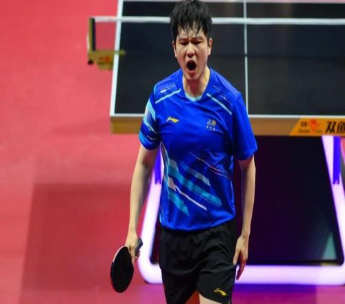 繼馬龍之后，樊振東成為第二名蟬聯(lián)全運(yùn)會(huì)乒乓球男單金牌球員