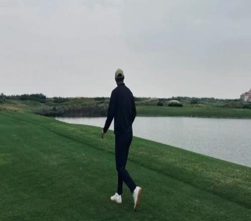 大連球迷給李昂留言尋求“信號”和“定心丸”，李昂點讚了