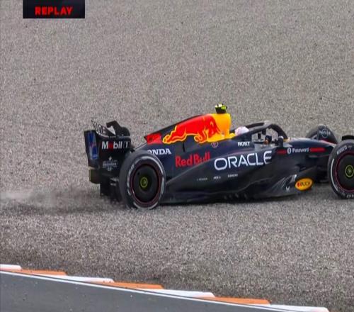 F1荷兰站一练:迈凯伦领跑,斯特罗尔第3,法拉利第14&第15