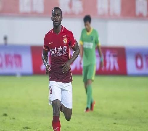 中超“最大水货”退役4年后复出:恒大曾为他支付7亿元!