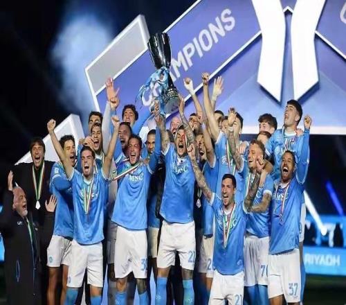 內(nèi)雷斯雙響閃耀賽場那不勒斯20完勝博洛尼亞加冕超級杯冠軍