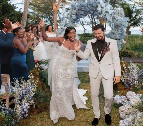 鄭欽文爭搶100萬澳元獎金，阿卡預(yù)訂一年后表演賽，大威終于大婚