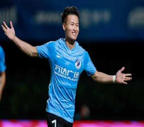 方昊前段時(shí)間網(wǎng)傳去遼寧鐵人，如今卻沒下文，或要壓哨留國安