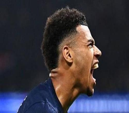 穩了杜埃巴黎生涯此前進球的22場比賽保持全勝