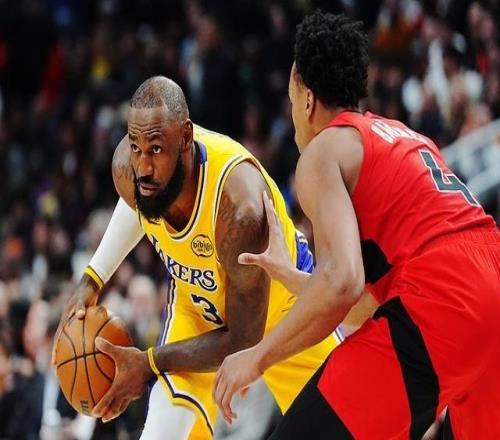 NBA詹姆斯送出決勝助攻連續(xù)1297場得分上雙紀錄終結(jié)