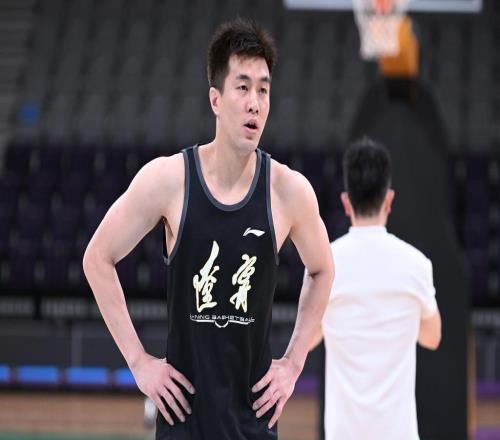 国内球员交易达48人次,CBA史上最热转会潮背后的故事