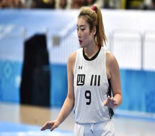 廣東女籃獲全運冠軍，數(shù)據(jù)顯示李夢也是功臣，請排隊向?qū)m魯鳴道歉