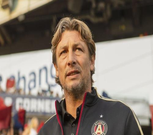 郵報：加布+薩利巴成為歐洲最全麵中衛組合，海因策影響力很大