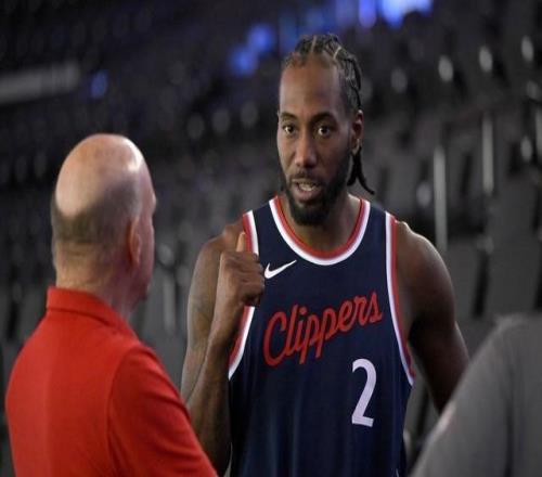队记:快船尚未面临NBA调查质询不排除小卡被禁赛取消合同可能
