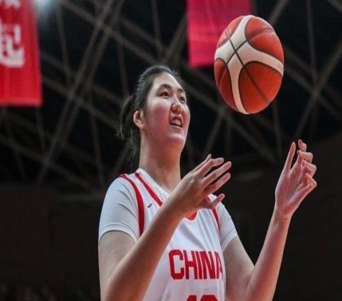 張子宇無緣新賽季W(wǎng)CBA與山東女籃存在分歧鞏曉彬愛徒一語中的