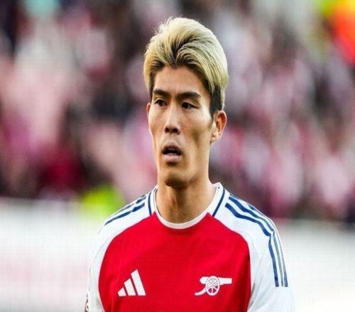 ESPN：富安健洋今晚抵達阿姆斯特丹，明天接受阿賈克斯體檢