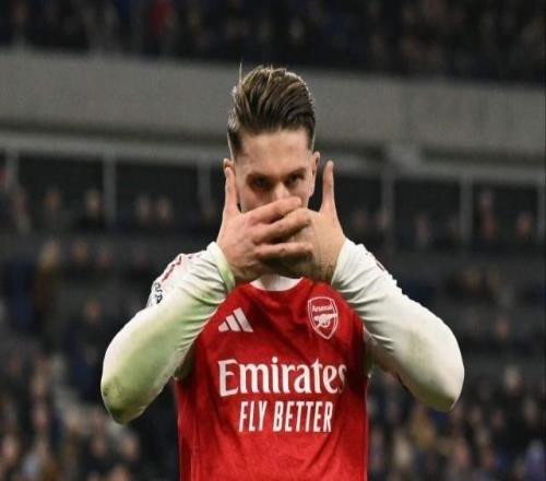 又艱難混過一關(guān)圣誕冠軍阿森納英超爭冠穩(wěn)不穩(wěn)