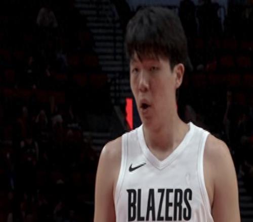 杨瀚森3分0篮板被凯斯勒完爆再次扑街,开拓者负于爵士