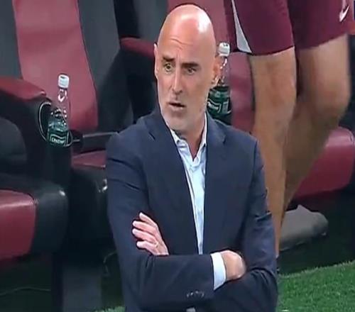 值得尊敬!上海海港弹尽粮绝仍能赢球,高居榜首,他们配得上冠军