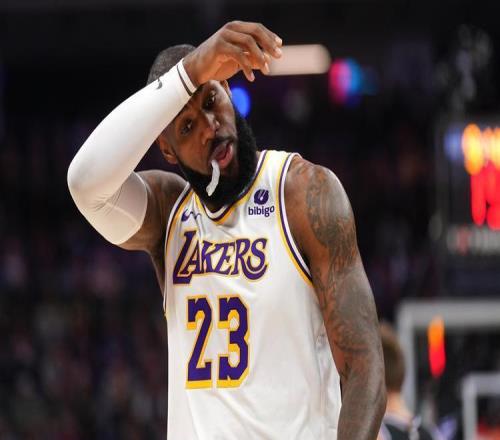 詹姆斯延續(xù)21年的傳奇紀(jì)錄告急！65場(chǎng)出戰(zhàn)門檻成最大阻礙