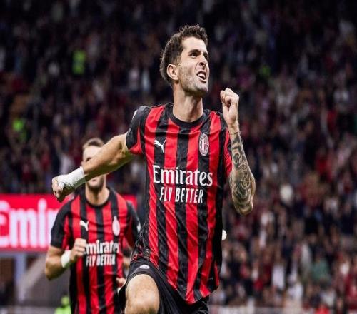 又是普利西奇！半場(chǎng)壓哨破門，轟賽季第10球，拉比奧頭球助攻