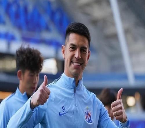 中超轉(zhuǎn)會：23球4助日本金靴加盟中超，申花鋒霸疑似自宣離隊