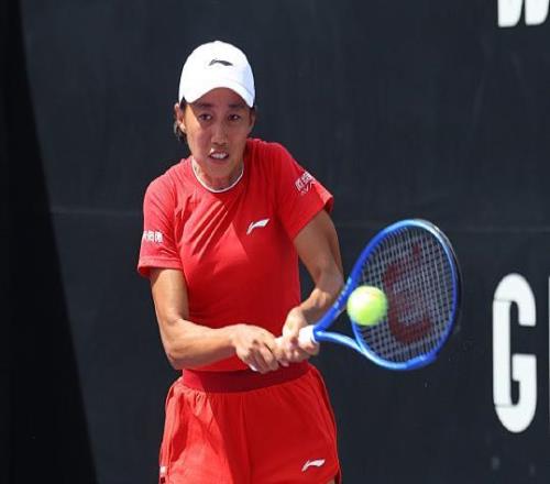 澳網(wǎng)當(dāng)家人轉(zhuǎn)投老美，張帥送油條袁悅很爭氣，西西豪言成笑柄