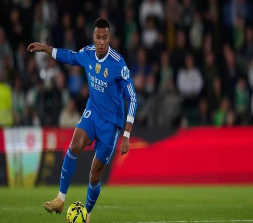 西甲后有追兵前有堵截，阿隆索的皇馬為何越來越尷尬