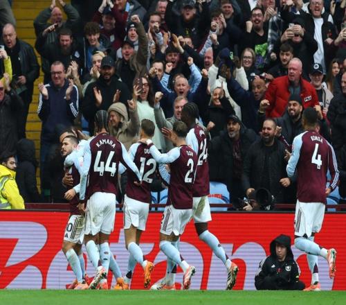 30橫掃！瓜迪奧拉狂歡慶祝，利物浦恥辱潰敗，多庫一戰封神